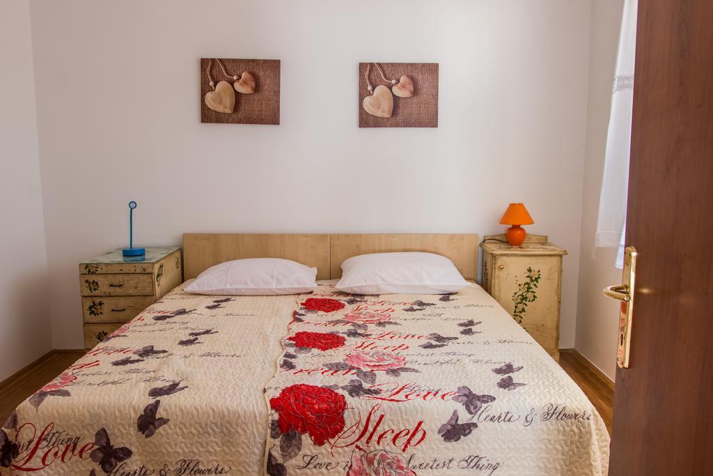 נובי ווינודולסקי Apartments Seka מראה חיצוני תמונה