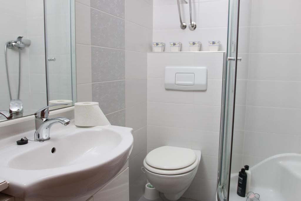 נובי ווינודולסקי Apartments Seka מראה חיצוני תמונה