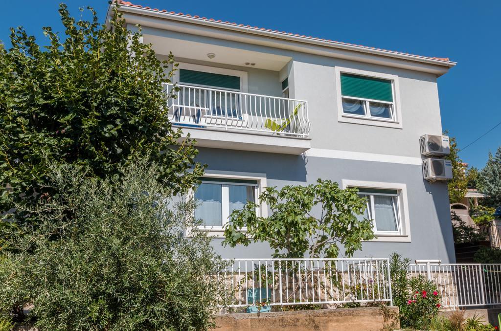 נובי ווינודולסקי Apartments Seka מראה חיצוני תמונה
